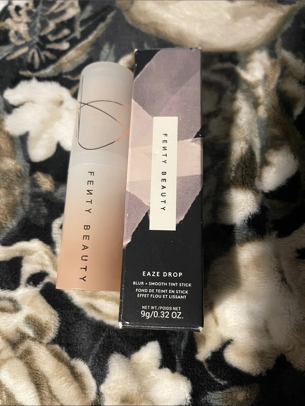 Fenty shade 2 Eaze Drop Stick Blur + Smooth Tint Stick Foundation